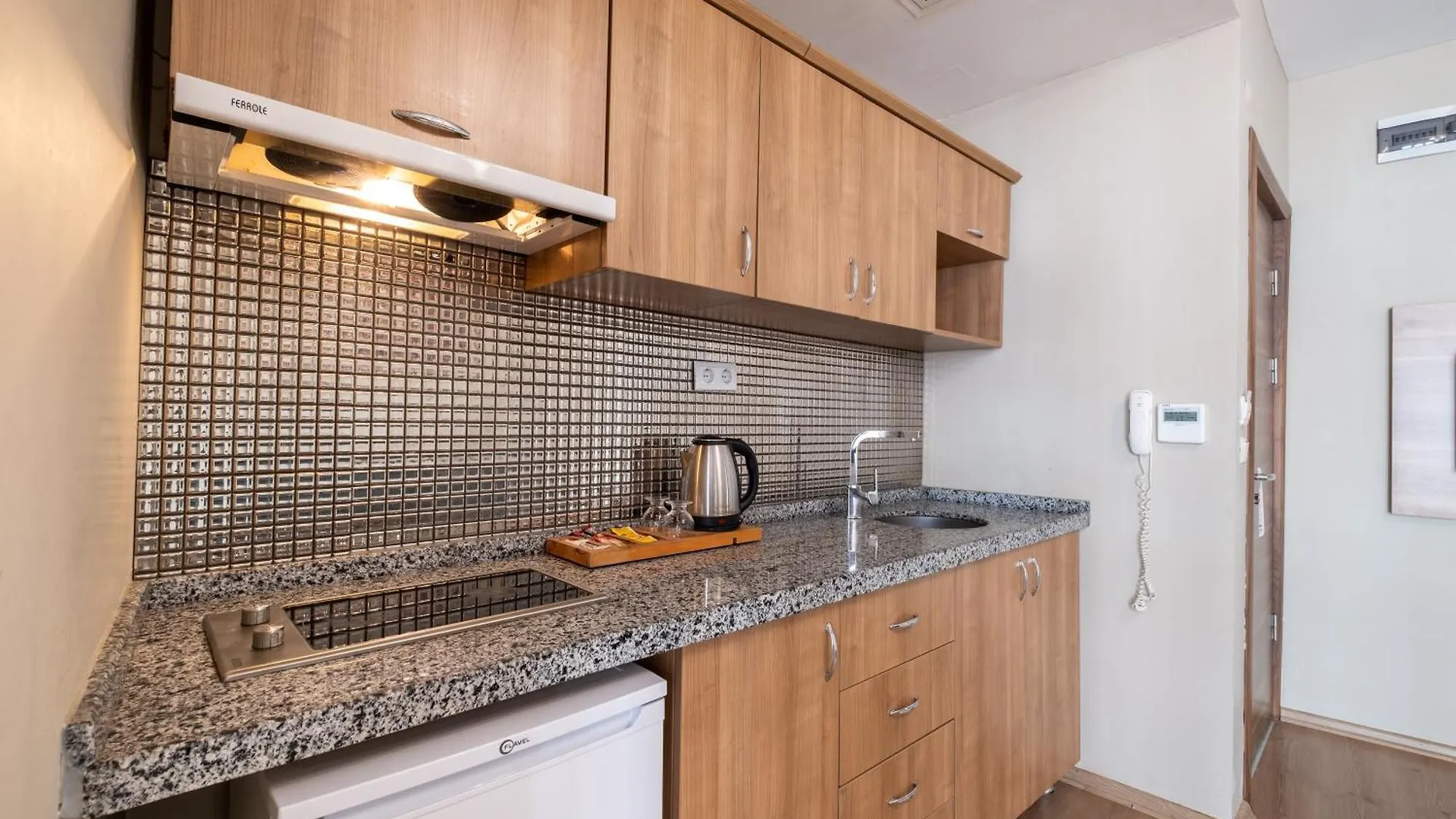 Lavin Hotel & Suites Стамбул Турция