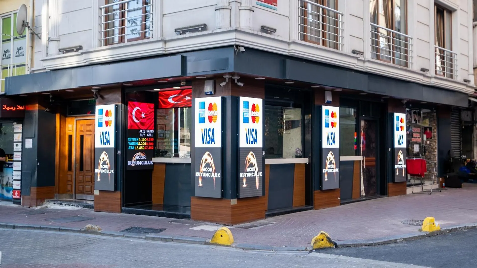 Lavin Hotel & Suites Стамбул